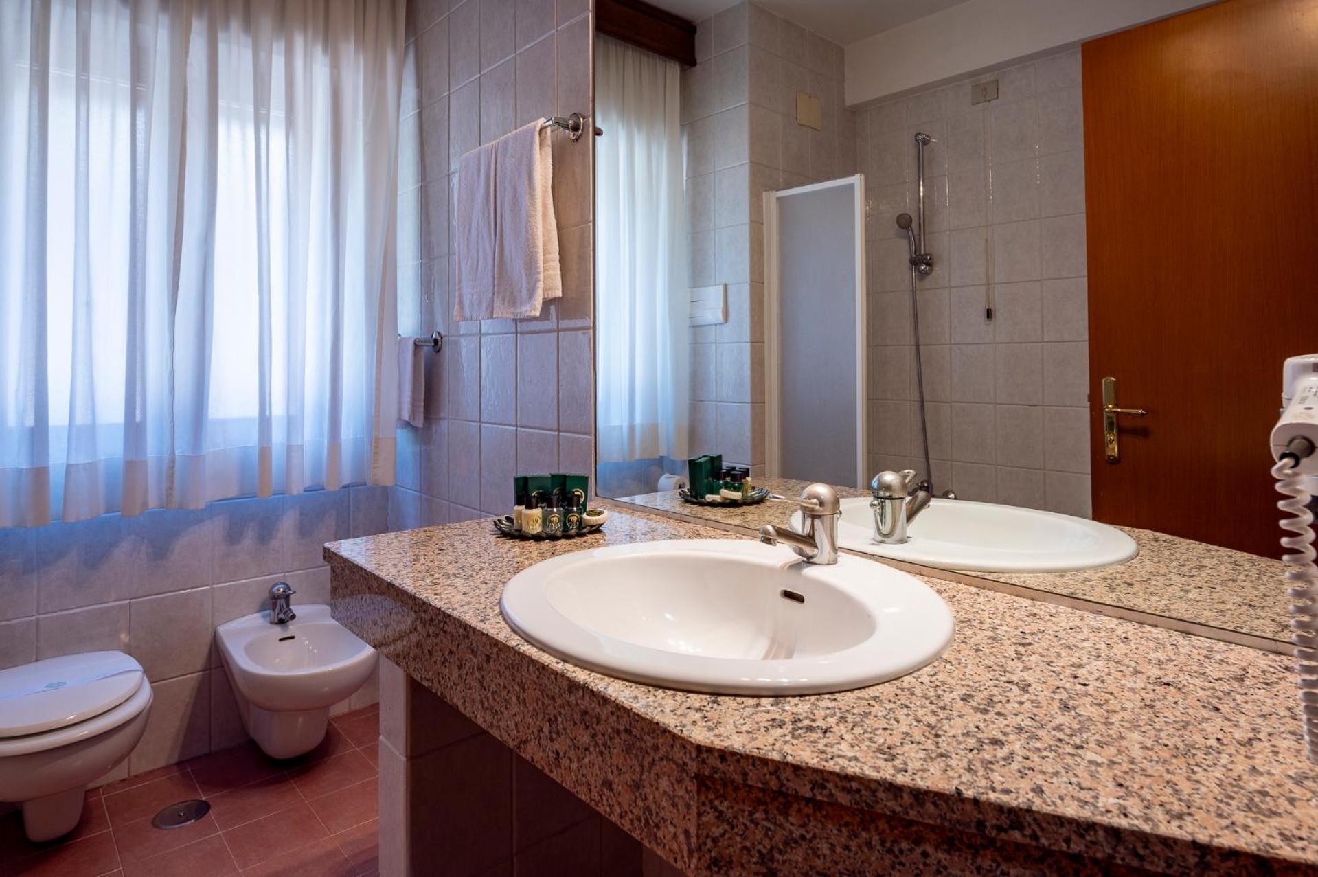 Hotel Corona & Spa Pescasseroli Dış mekan fotoğraf