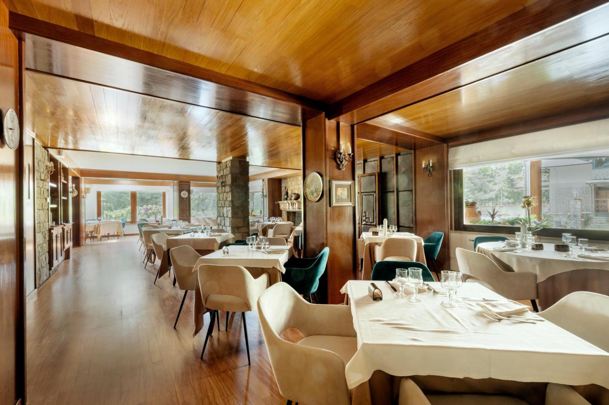 Hotel Corona & Spa Pescasseroli Dış mekan fotoğraf