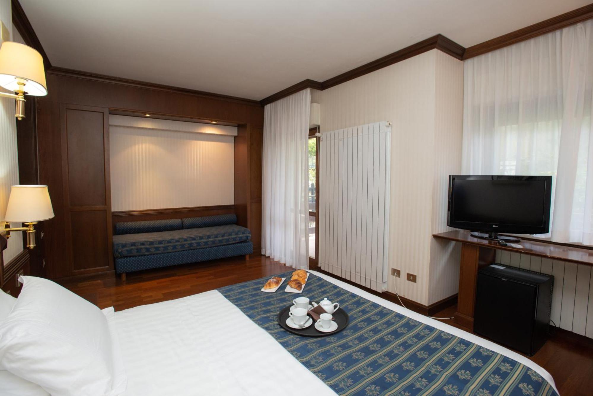 Hotel Corona & Spa Pescasseroli Dış mekan fotoğraf