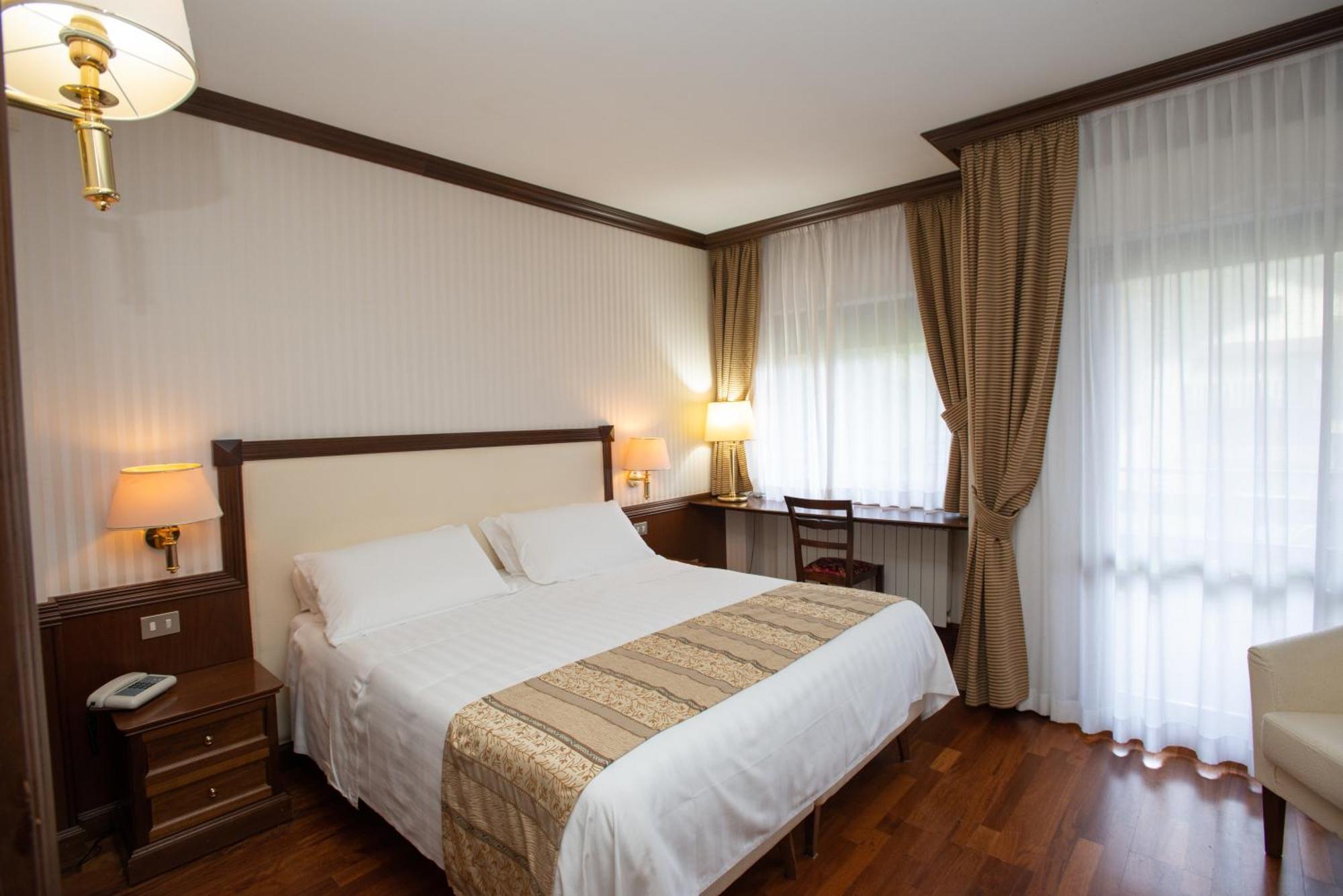 Hotel Corona & Spa Pescasseroli Dış mekan fotoğraf