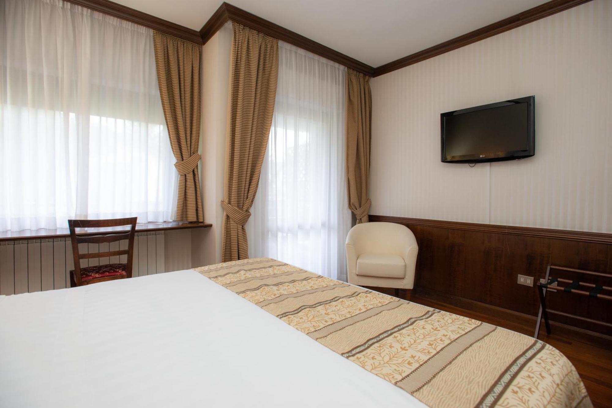 Hotel Corona & Spa Pescasseroli Dış mekan fotoğraf